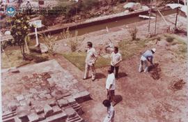 Peserta Sidang CC VIII 1979 sedang rekreasi