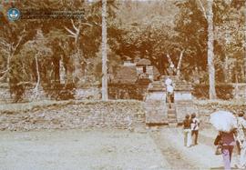 Sidang CC/III/'74 yang diselenggarakan di ruang pendopo Borobudur- Sidang yang dihadiri oleh sege...