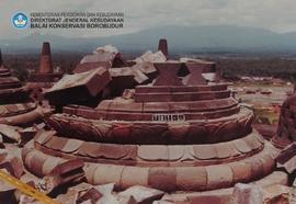 Stupa yang runtuh. Tanggal: 21-1-1985. Lokasi:Stupa tingkat II no.1