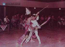 Sidang CC/VII/78. Para Peserta Sidang CC sedang menikmati malam kesenian di Purna Budaya Bulaksum...