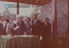 Peresmian Pemugaran Candi Borobudur oleh Presiden RI.