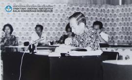 Situasi Sidang CC. VIII tgl 24 - 25 April 1979 di Borobudur