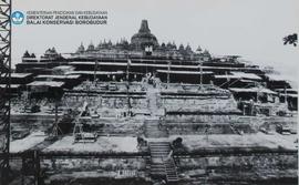 Foto Proyek Pemugaran Candi Borobudur Bulan Mei 1977