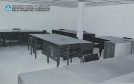 Furnitures di ruang kantor bangunan no.22