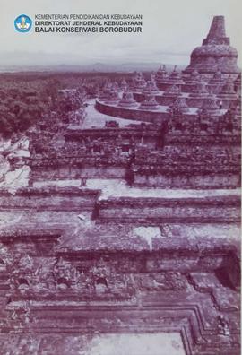 Situasi candi Borobudur dan sekitarnya dilihat dari atas tower crane- pemotretan diambil dari seg...